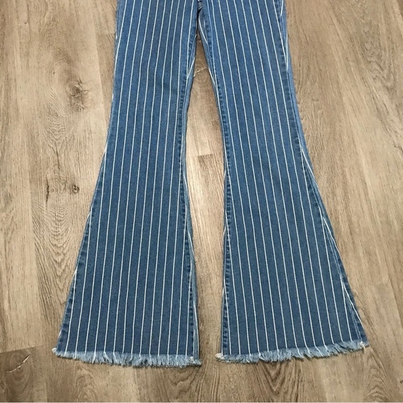Cello Bell Bottom Jeans Flare Blue White Stripe Size 3 Denim - Picture 3 of 6